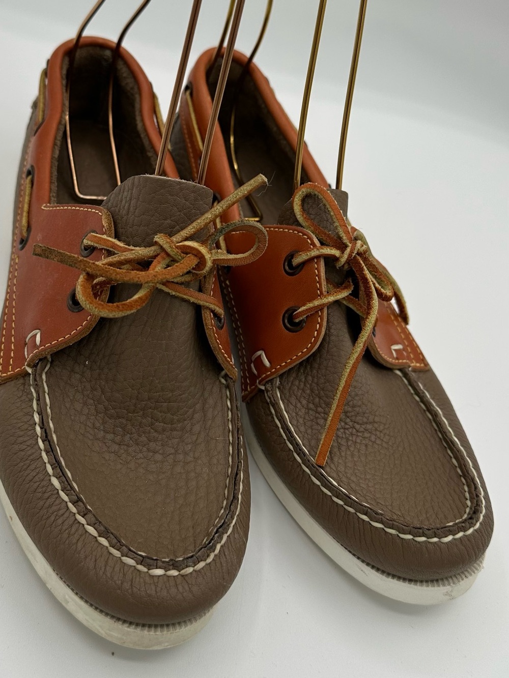 Dooney & Bourke Regatta Pebbled Leather Loafer Taupe 8.5 N Boat Deck Shoes AA23